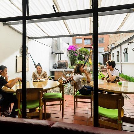 Hostal La Pinta Bogotá Eksteriør bilde