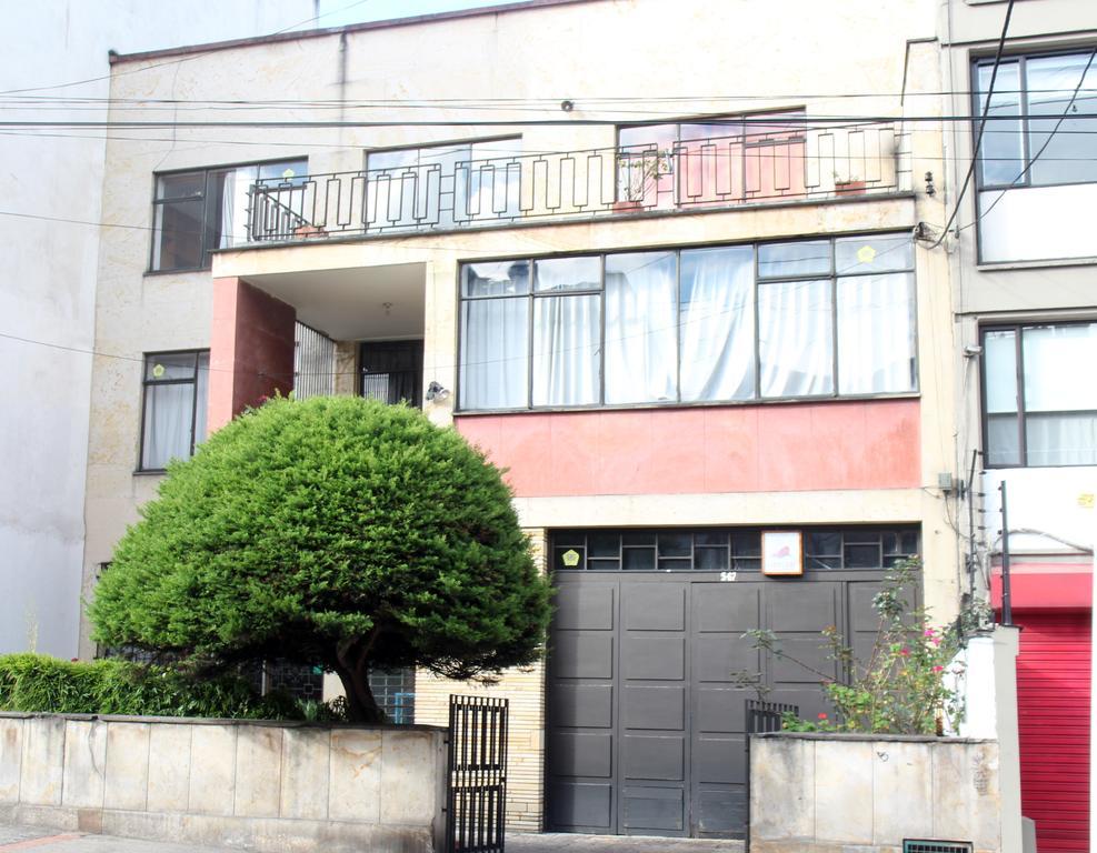 Hostal La Pinta Bogotá Eksteriør bilde