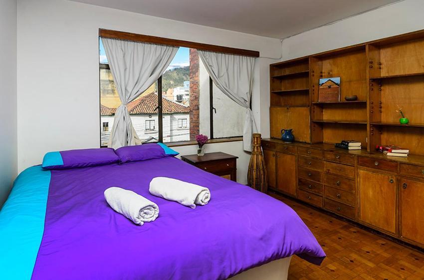 Hostal La Pinta Bogotá Eksteriør bilde