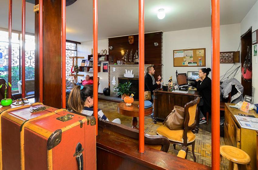 Hostal La Pinta Bogotá Eksteriør bilde