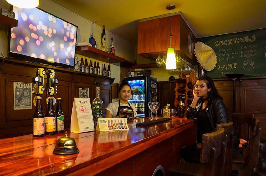 Hostal La Pinta Bogotá Eksteriør bilde